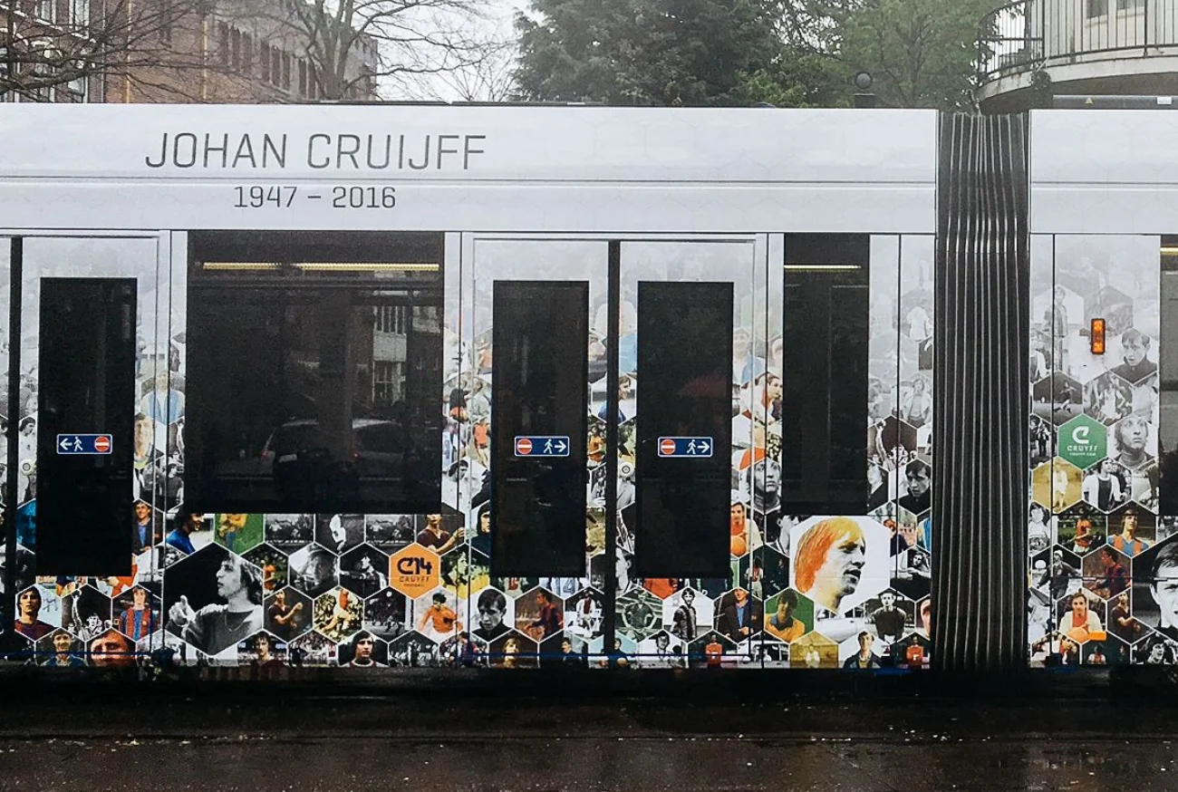 tribute-tram-03